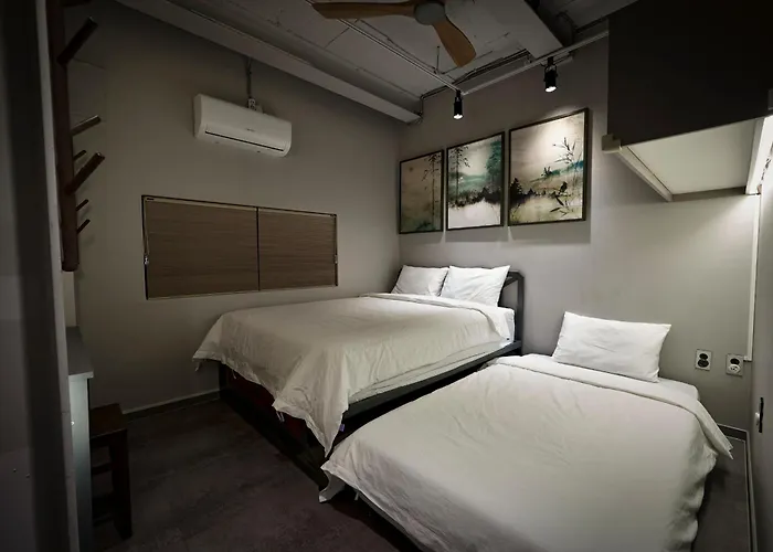 L9 Tailored Service Near Hongik Univ Station * Seoul